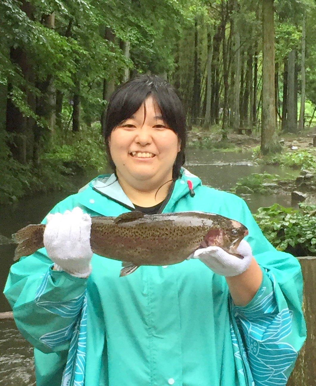 那須フィッシュランド 雨の中 念願の一尾ゲット おめでとうございます 那須フィッシュランド 雨の中 念願の一尾ゲット おめでとうございます