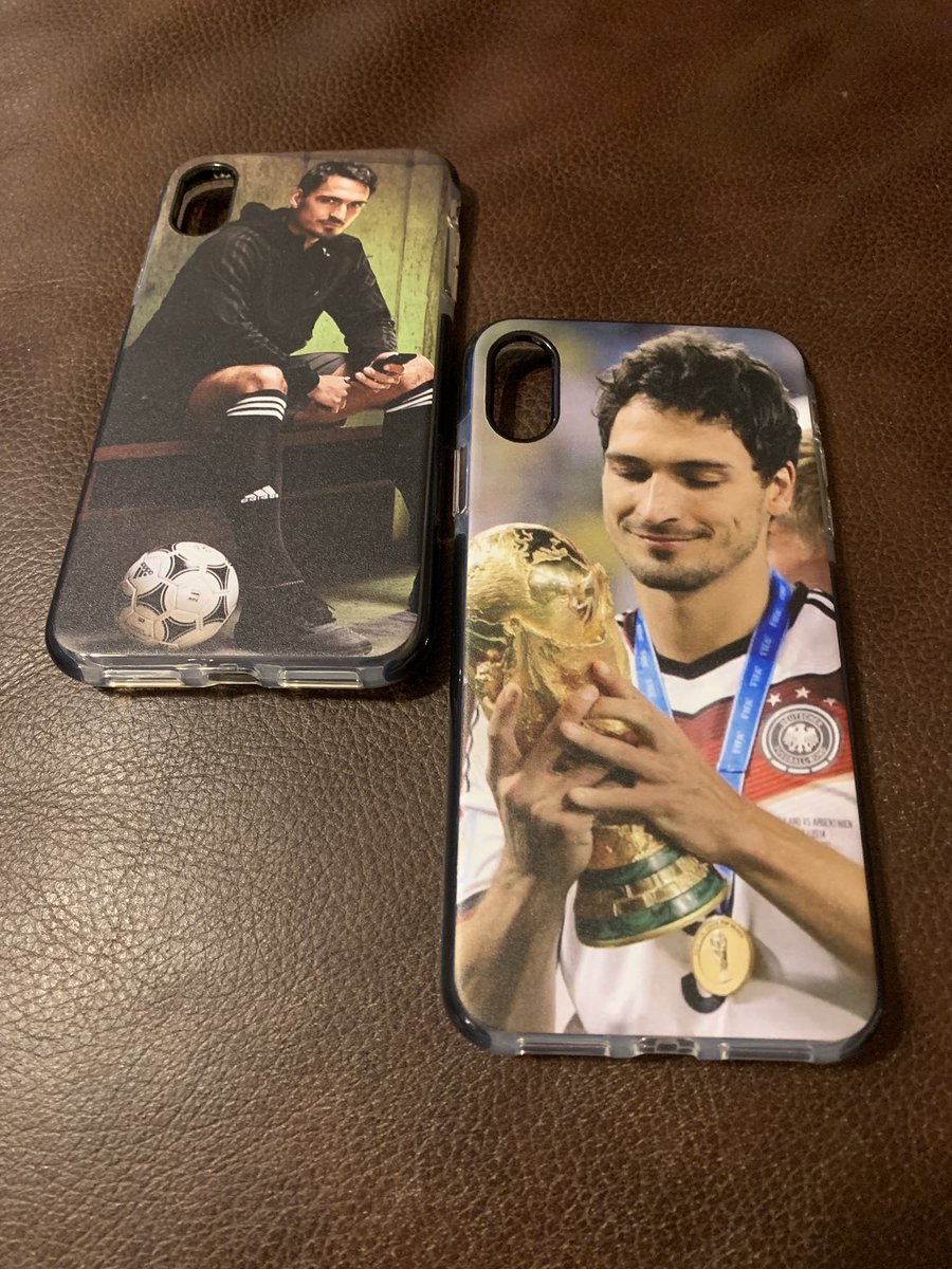 TheBestofMH15's tweet photo. So freaking proud of my new phone cases #Humme15 https://t.co/4wEvuBfyqr