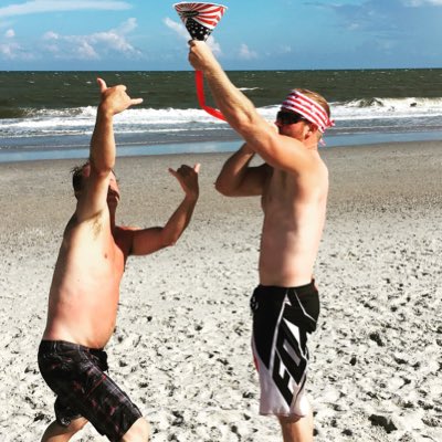 #NewProfilePic in honor of Beach week this week! 🤙🏼🍻