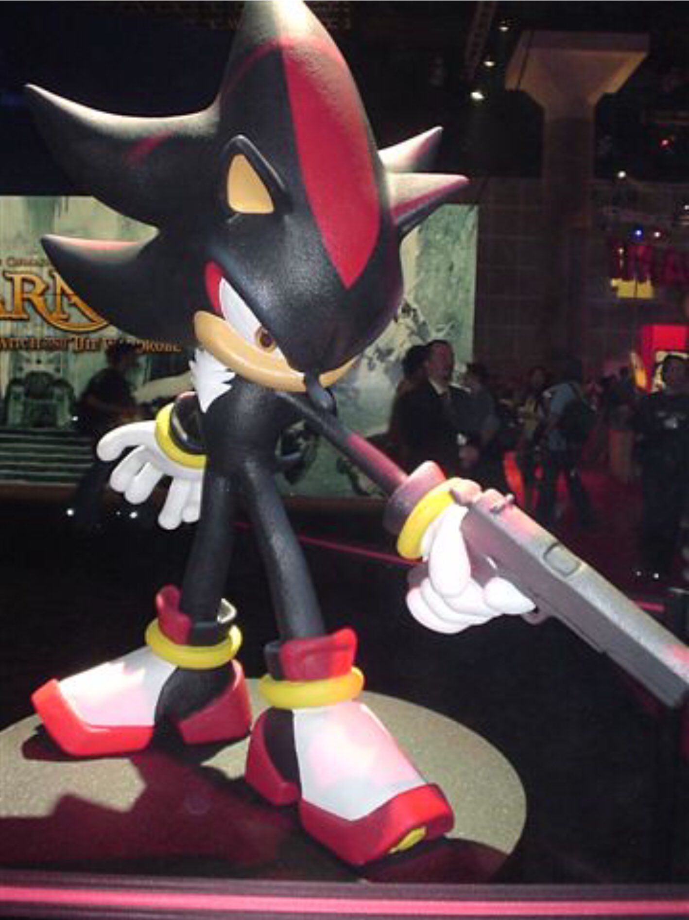 Sonic The Hedgehog Shadow the Hedgehog Statue