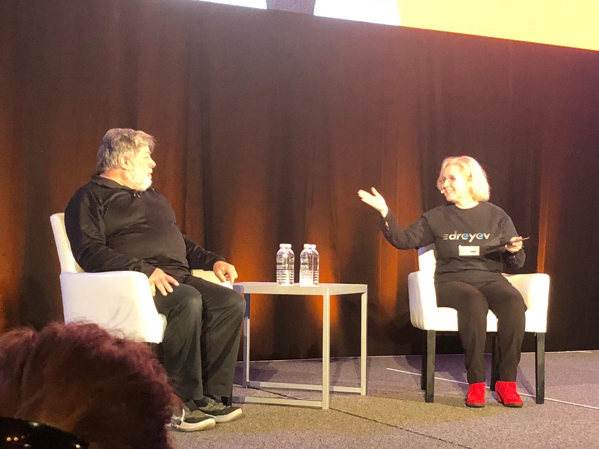 malgorzatastys's tweet photo. Delighted to have had a wonderful opportunity to conduct the #digin19 Fireplace Chat with Steve Wozniak. Great insights! https://t.co/ROuW8q08Ri