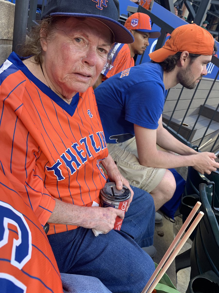 stannc's tweet image. @The7Line mom rolling with #The7LineArmy #outing100