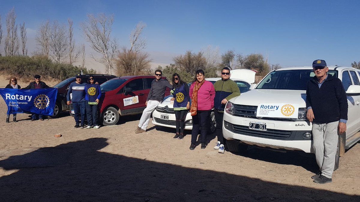 Rotary4815's tweet photo. Misión solidaria  del #RotaryClubSanFernando en la puna Catamarqueña. Acompañados  por los amigos  del #RotaryClubTinogasta que nos recibieron  con los brazos abiertos  en su casa. https://t.co/EpUNH34Hq5
