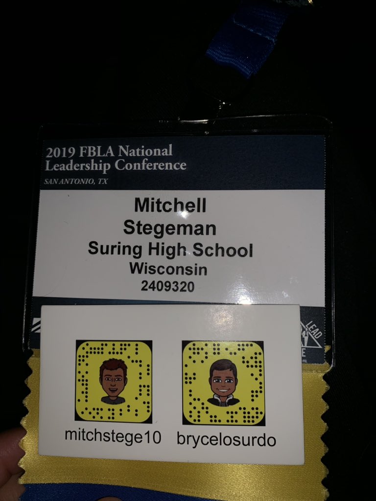 mitchstege's tweet photo. Made “business cards” just for nationals. Gotta get those connections. #fbla #nlc2019 https://t.co/DA8mkx2DuC