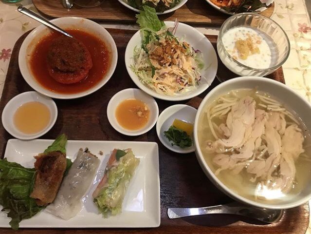 DecastroLani's tweet photo. Last day in Japan 🇯🇵 https://t.co/5JI9HYvdAl