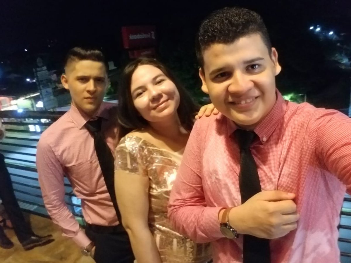 Alfaro1996cone's tweet photo. Casino Party UES FMO
#Medicalparty
Los amito bebesitos.🥳🤩 https://t.co/hBaeDEEM9o