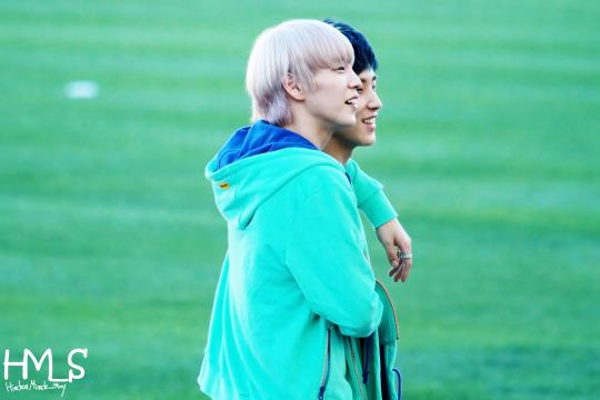 Jongupshines's tweet photo. Sweet memories #HimUp https://t.co/clNHwvjjs9