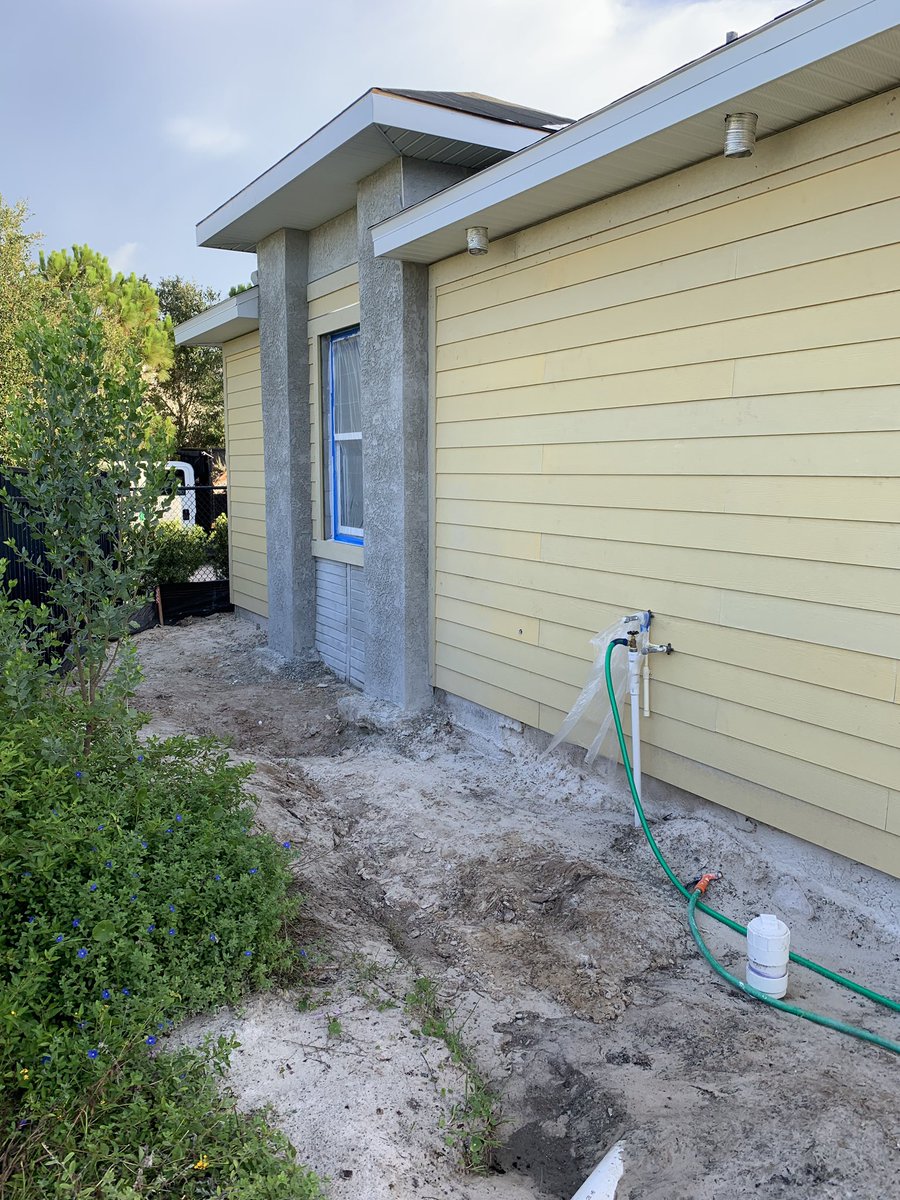 JosephPinzon11's tweet image. Commercial job? No problem! LJ Painting is licensed and insured! 😁🙋‍♂️📃🖊💯💪👏🙌