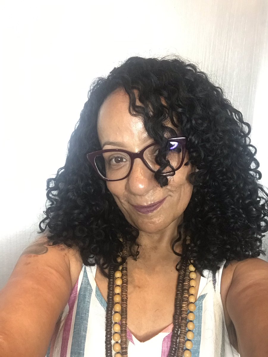EyeCandi27's tweet image. Loving my amazing cut by @Curlson5th using @DevaCurl and @BeMyCurl products 💗 49 years and I’ve never loved my curls as much as I do today 💗 #DevaCurl #CurlsOn5th #BeMyCurl #CurlyHair