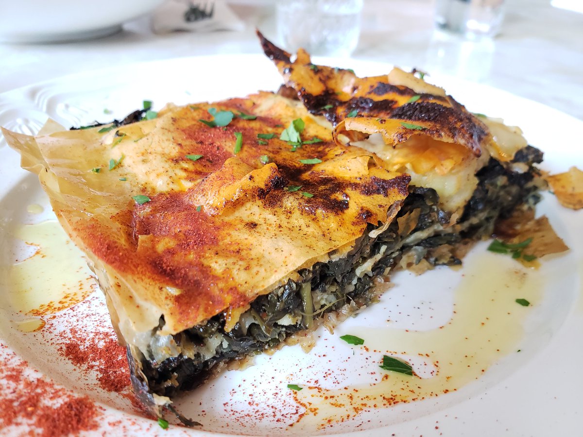 EverydayTasty's tweet photo. #vegan spanakopita at Fancy Plants https://t.co/HStt3ctiee