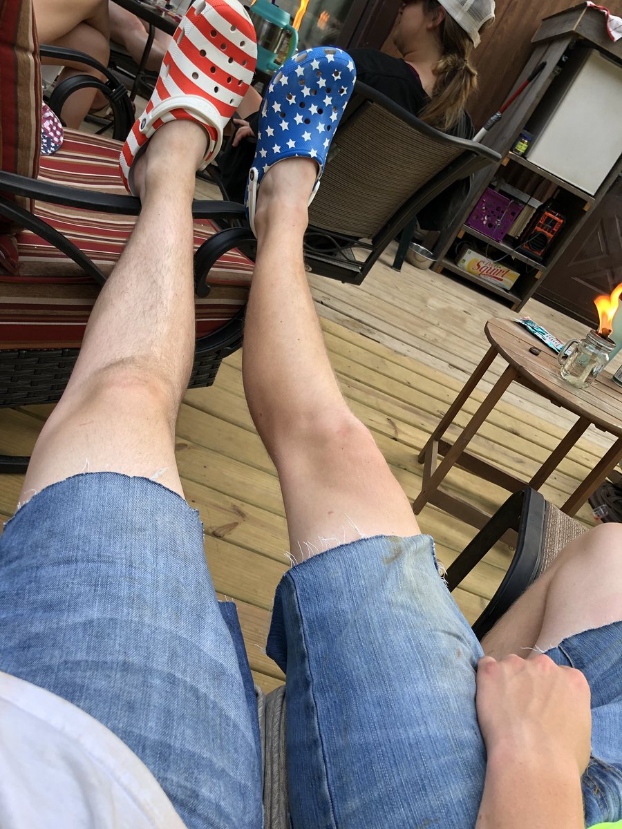 devo622's tweet photo. @spreadandbread hey I hope your weekend is as enjoyable as @Riet2323 and mine https://t.co/oSX0oKYf4j
