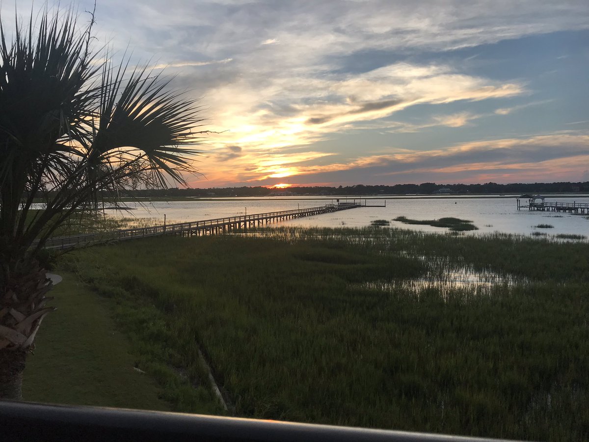 ChristineBTay's tweet photo. Our view for 2-weeks. With @lee_ttaylor #MurrelsInlet #SCLowCountry #LifeisGood https://t.co/BKg4o3MaY5