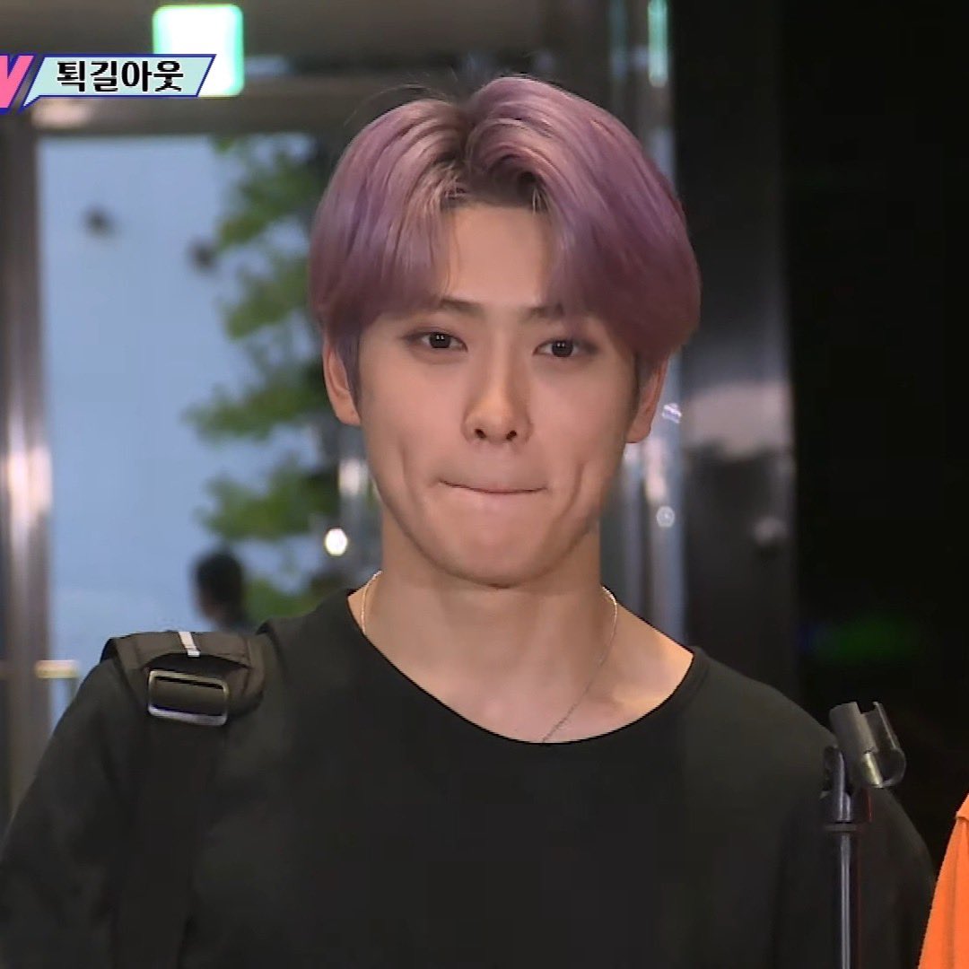 jjharchived's tweet photo. DIMPLES &amp; PURPLE HAIR???!!!!?!!? https://t.co/hn4qT7LXjC