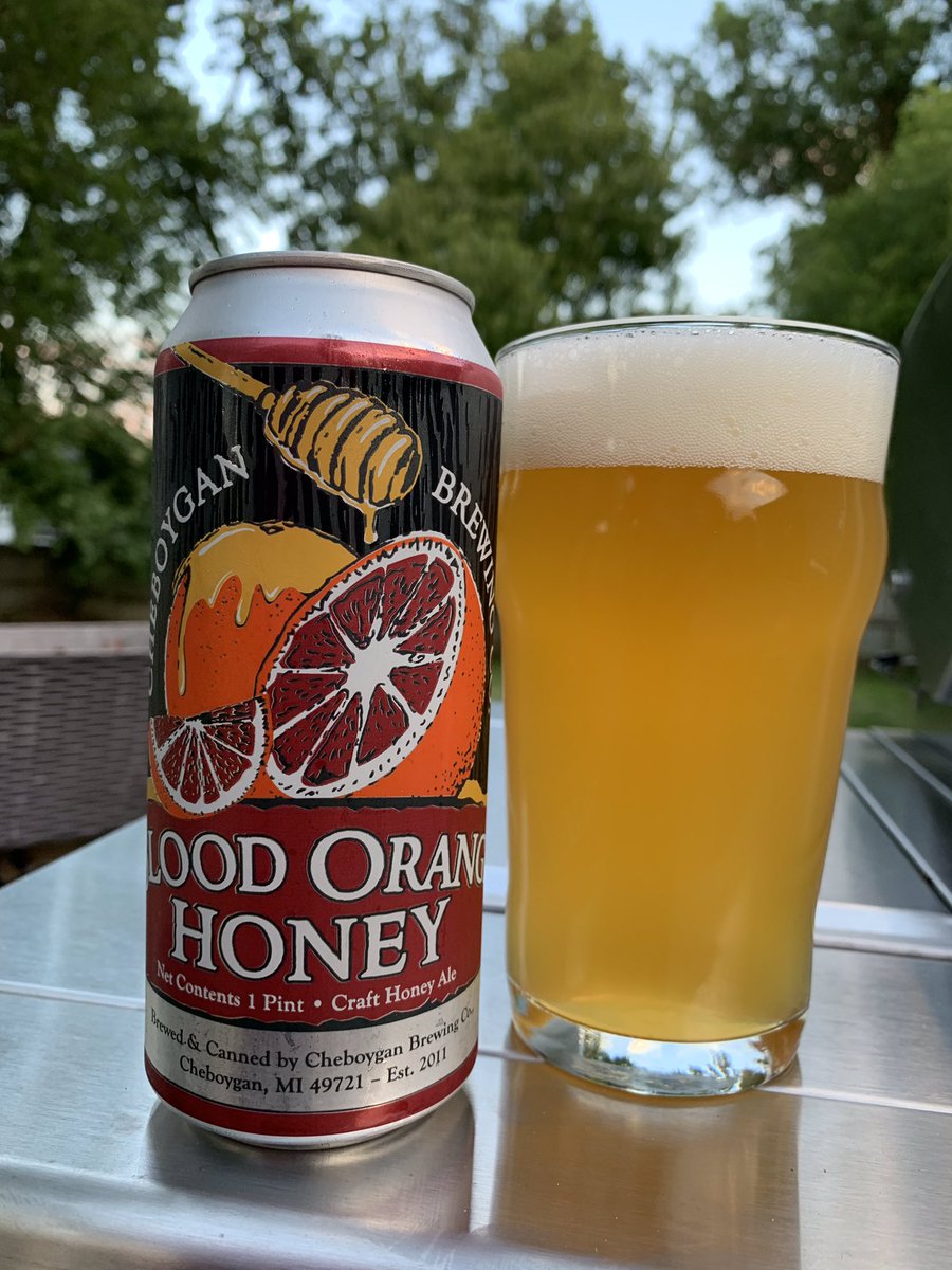jtmelchor's tweet photo. Great end to a busy day. Love this beer, especially on a hot day. Cheers! π»πππΌ @CheboyganBrew #craftbeer #goodbeertweet https://t.co/BFgivUbNqp