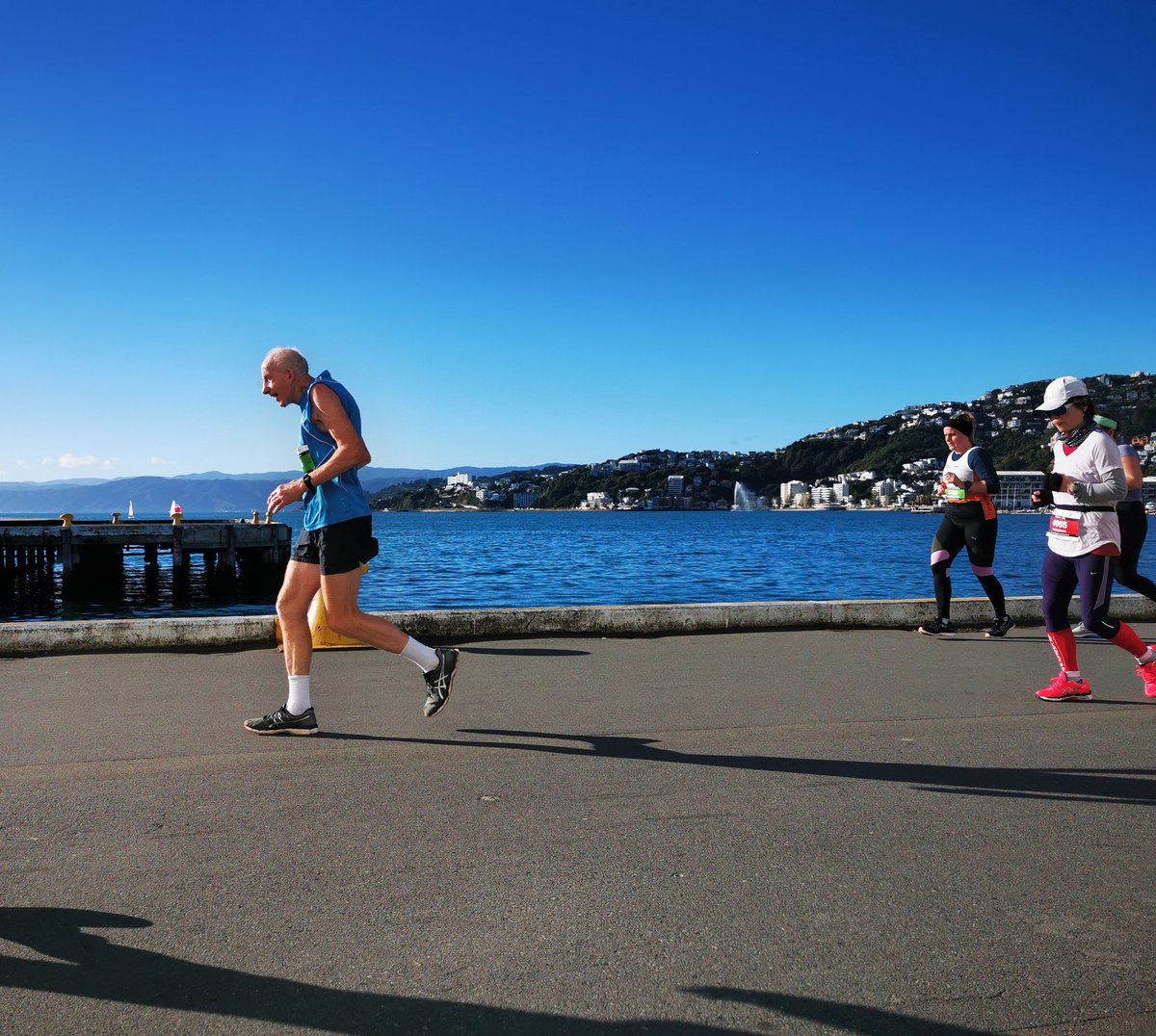 WildBayNZ's tweet image. What a glorious day for the Wellington's Marathon. So many people from the young &amp;amp; old completing the different courses. @WgtnCC #Wellington #WellingtonMarathon #WellingtonHelicopters #TheNakedMan