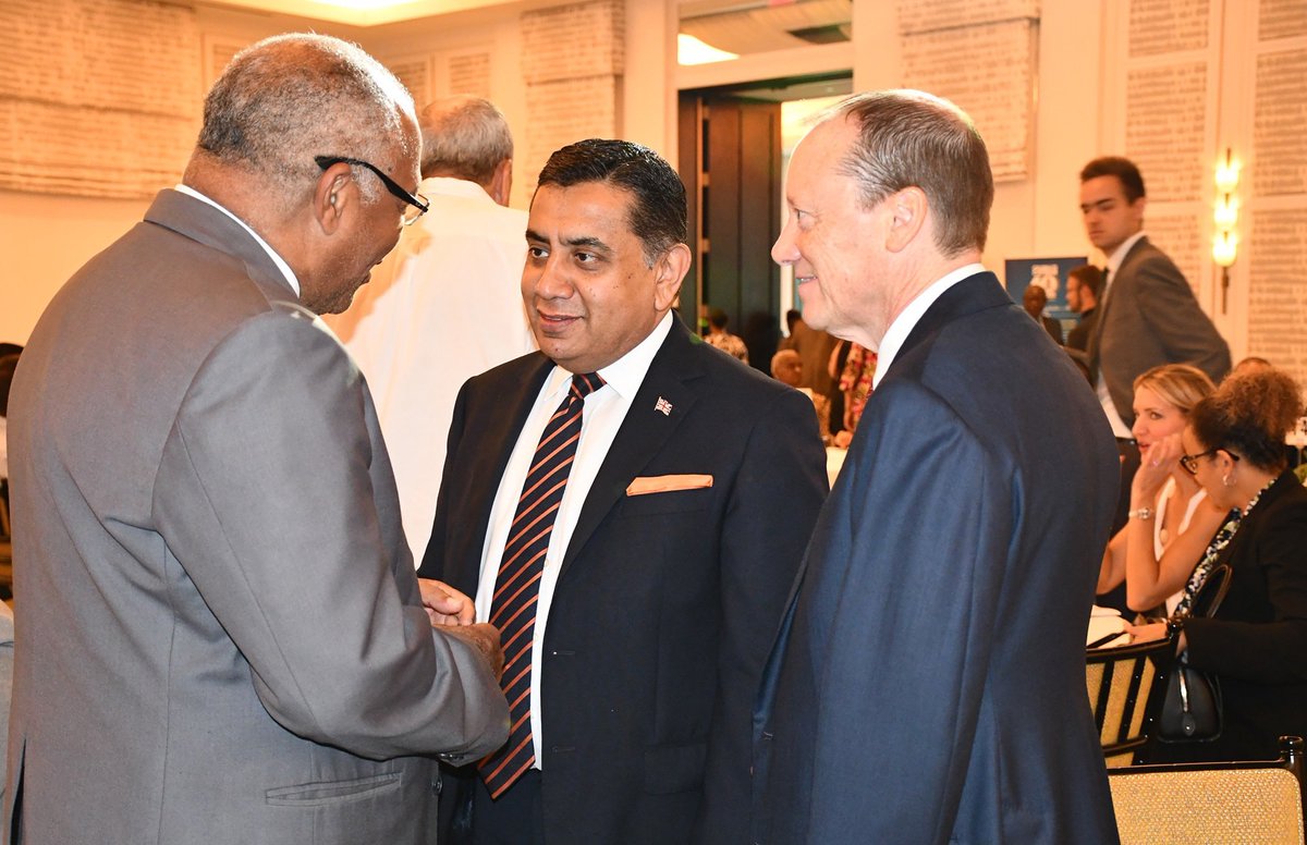 caymangovt's tweet photo. A very special breakfast this morning marked the launch of the 60th anniversary celebrations of the #CaymanIslandsConstitution. Organized by #CelebrateCayman the event honored our historical ties with #Jamaica and the #UK. https://t.co/f4INqNfUPb