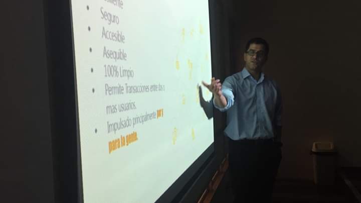 dexentralize tweet media