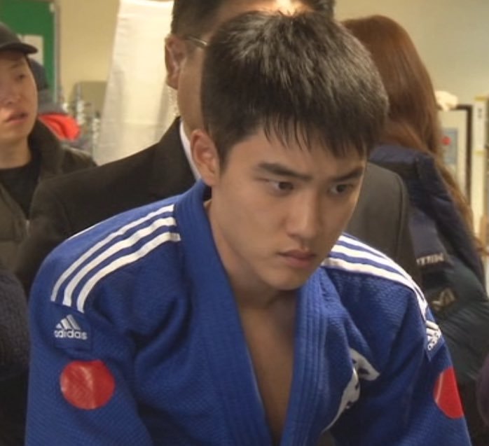 dyohshi's tweet photo. Kyungsoo will be enlisting tomorrow so allow me to make this thread of him along the years https://t.co/Sb63e6QvDe
