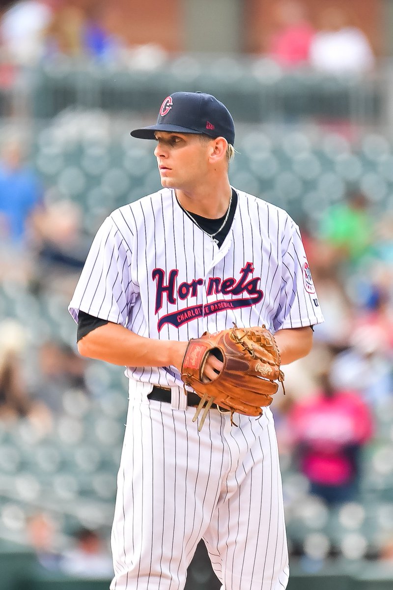KnightsBaseball's tweet photo. .@K_Train31 was on his game tonight. 💪

His Final Line: 
7.0 IP, 4 H, 2 R, 2 ER, 0 BB, 3 SO, HR, 76 pitches/60 strikes

@despa40 takes over on the mound with the Knights trailing 2-0, B8.

📸 @laurawolffphoto https://t.co/w8DRGHvTzw