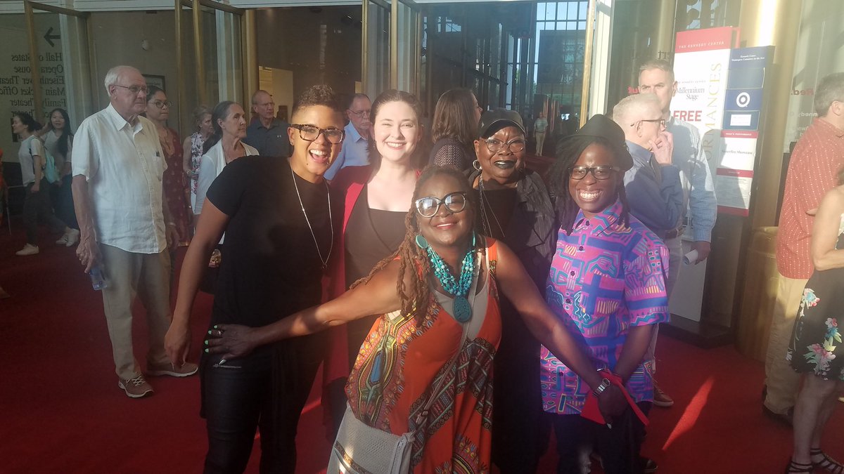 RayceenHRH's tweet photo. The Diva @MissChocolateBW in the middle of these amazing artists at #sisterfire2019 @kencen
@BeSteadwell
#ArielHorowitz
@ymbarnwell
#yasminWilliams https://t.co/uYfLQOjvEq