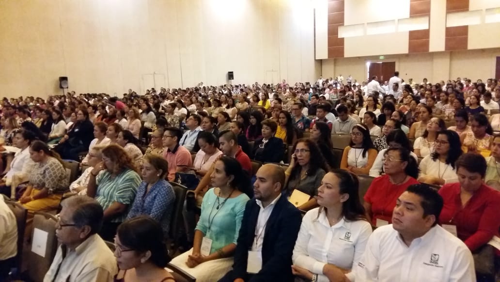 HACKER00001111's tweet photo. Otro gran evento de esta semana fue la 5ta Reunión Nacional e Internacional de Líderes de Clínicas de Heridas y Estomas. Del 26-28 de Junio se dieron cita en @ExpoImperial más de 800 especialistas en heridas. Gracias por decidir por #Acapulco su casa!! https://t.co/OXBLY90Ngg
