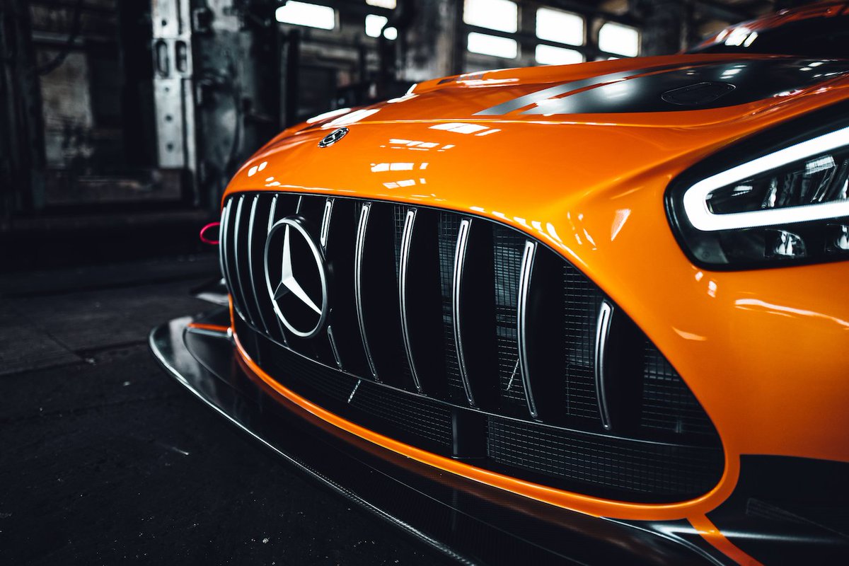 MercedesBenz tweet picture