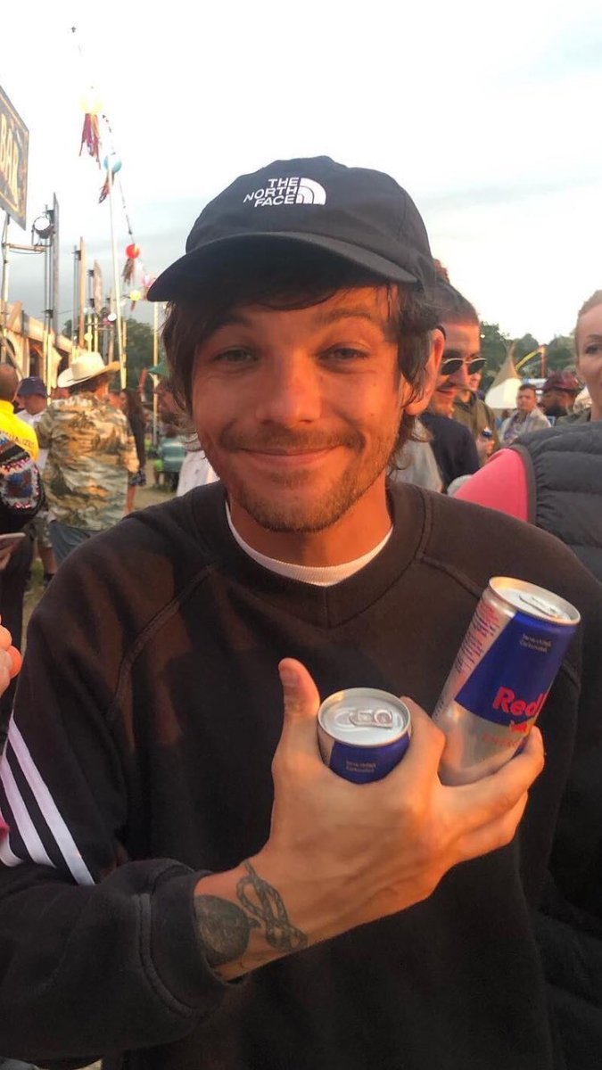 SimplyCharlie_'s tweet photo. My boy is having an amazing time! #IsHeHigh or #IsHeDrunk or #IsTheSunInHisEyes ? Or all of the above? https://t.co/HCqvJFJoMa