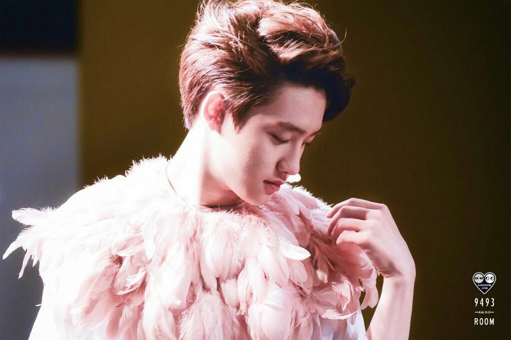 DKSLatam's tweet photo. [Stars And Wishes for D.O. ~ Día 3] ✨💫

Otro outfit que jamás olvidaremos 😍

#StarsAndWishesforDO
#SingerDO
@weareoneEXO https://t.co/07cTVtbxrA