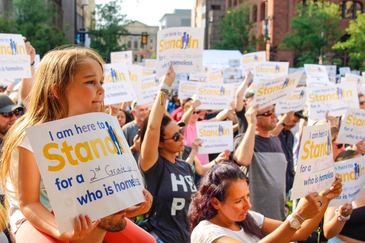 TheCityMission's tweet photo. Today, we stood in unity, strength, & faith for students experiencing homelessness. There are not words to express the beauty of tonight, or the gratitude we have toward the city of Cleveland. This is only the beginning of something much bigger. Keep standing, #CLE.
#standincle https://t.co/1Qyyd189CM