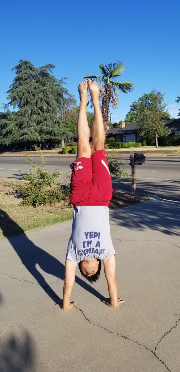 Figured it was appropriate to wear this shirt on #HandstandDay