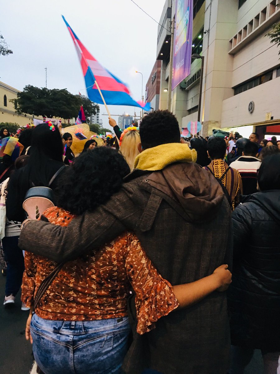 AMosqueraRosado's tweet photo. Marchando juntxs, luchando juntxs 🌈✊🏾
#Pride #OrgulloLima https://t.co/wjGga9oehy