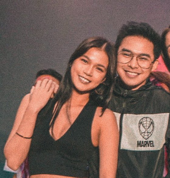 AngelesKara's tweet photo. @MissMarisRacal Landi mo teh. May Miles na yan https://t.co/VI7FYuZvyw