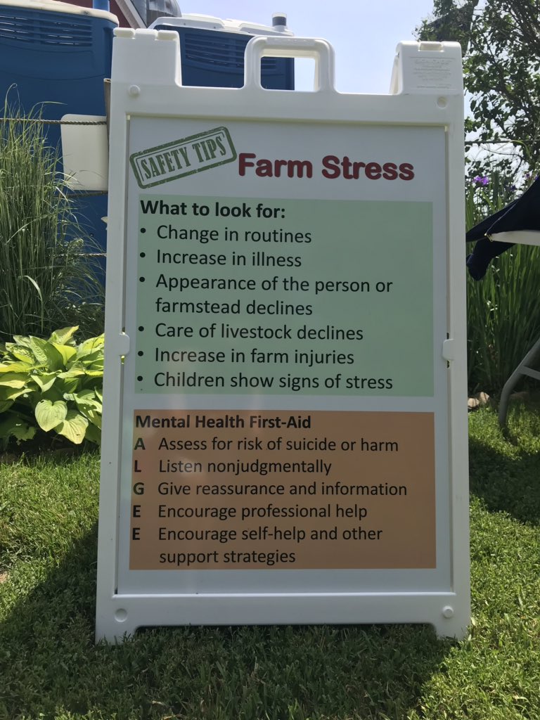 Alice_Dairyland's tweet photo. Farm safety, both physical &amp; mental, is important.

The 2nd annual Tour ‘de Farm Safety Awareness Bike Ride took place in Bloomer today!

Safety demonstrations were held at four local agribusinesses along the route.

#PromoteSafety #SafetyFirst #BikeTour #WisconsinAgriculture https://t.co/Vz87q2GhZf