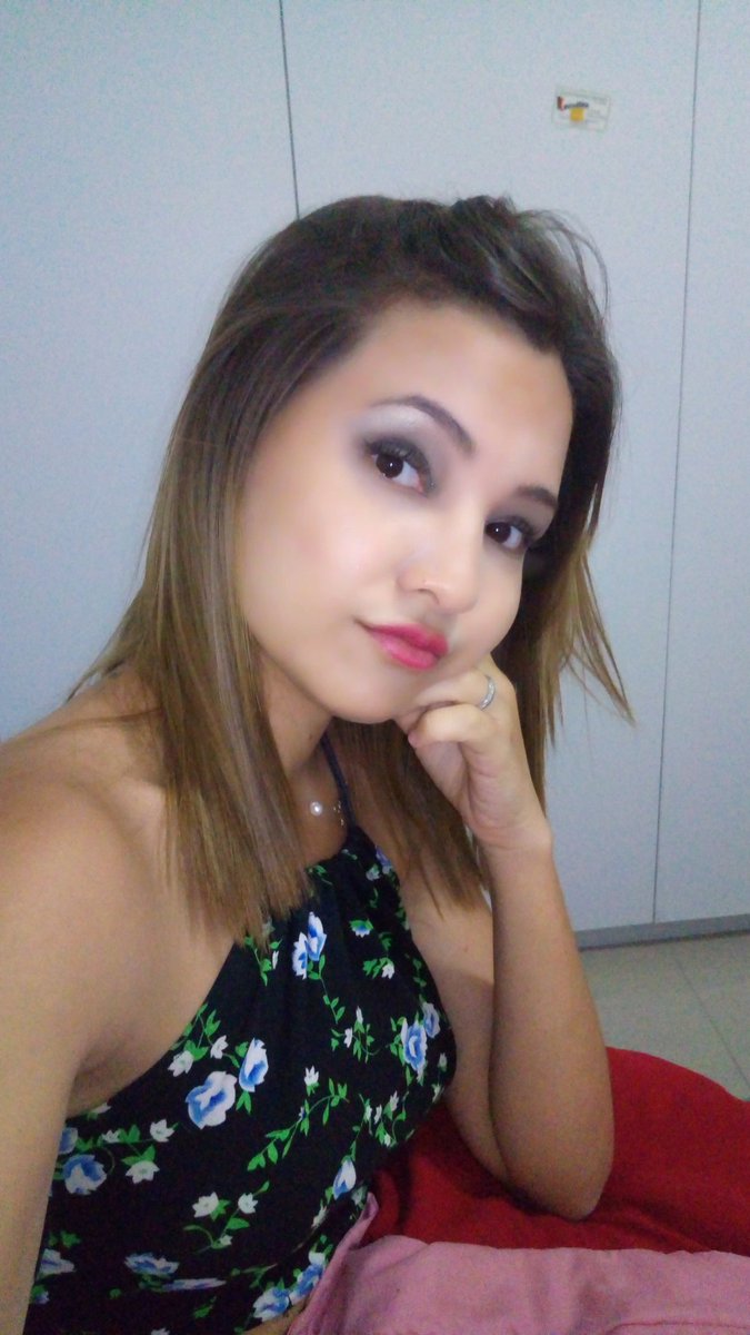 kleiry12's tweet photo. Si tú eres mi sonrisa por las mañanas y lo que más me ilumina todos los días de mi vida 😍 @JEGN_28 https://t.co/gNIjvNLI9u