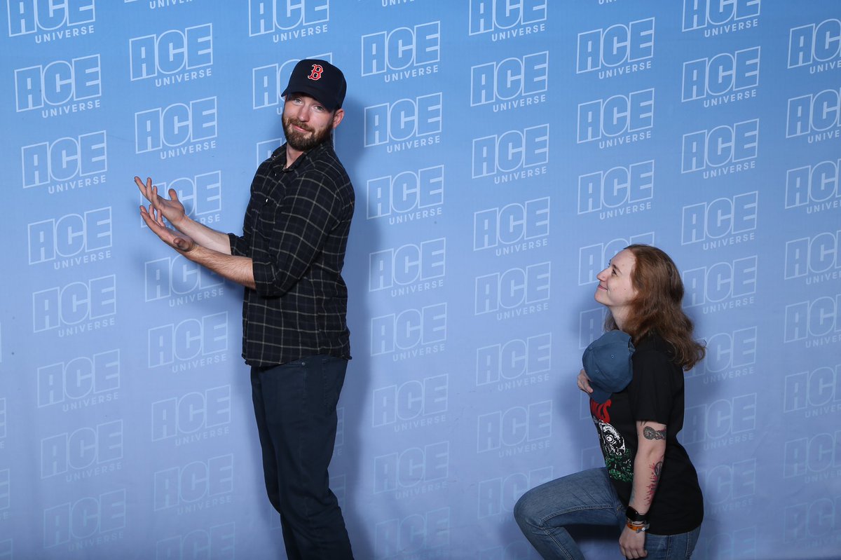 i really paid $200 to salute his ass @ChrisEvans