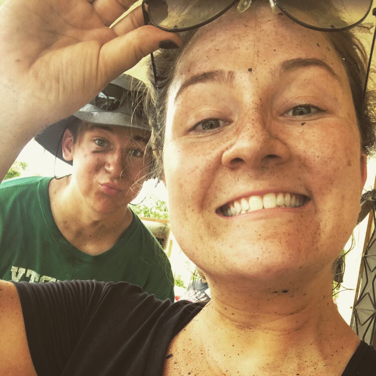 MsKMurphy's tweet photo. 22 Emerson Cavos spent the last week in Puerto Rico rebuilding homes and getting to know the resiliency of our brothers and sisters who braved Hurricane Maria.

All the feels as we leave the place that has shown us what it means to live for something bigger 🖤 As always, #GoCavos https://t.co/3JM4v9agwz
