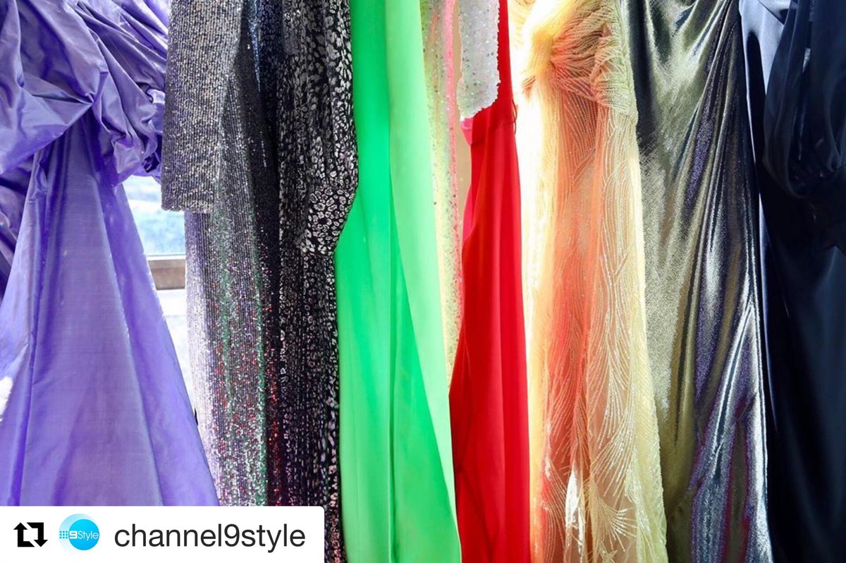 Channel9's tweet photo. Want to see all the BTS beauty work that goes into styling our stars for the #TVWeekLogies? Follow @Channel9Style for the best hair, makeup and wardrobe looks!

#Repost @channel9style
・・・
#TVWeekLogies | Glittery, glam gowns... #9Style https://t.co/VOgj0W0fJp