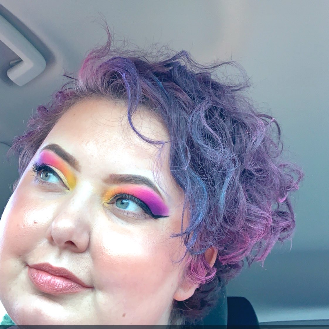 agentdoublek's tweet photo. The @gooddyeyoung #poserpaste is no joke! Got a little carried away and have absolutely no regrets 💙💜💕 i gotta get the rest of the colors ASAP 😍❤️🧡💛💚 https://t.co/z7QnUhVoV7