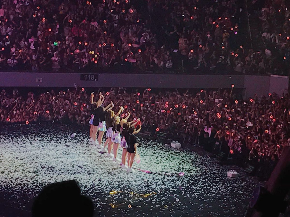 misayeon's tweet photo. Nayeon wore a pain patch on her neck, Jeong performed with an eye patch, Mina was unwell and apparently Tzuyu was under the weather too… And they still gave their all to make it an amazing show like the professionals they are.

You're the MVPs. Get well soon ㅠㅠ
@JYPETWICE 💕 https://t.co/22Myrz0WvU