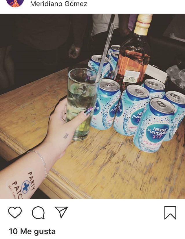 Isabellasif's tweet image. para que no te de cruda por alcohol, la moral no se puede quitar jajaja #partypatch 100% real