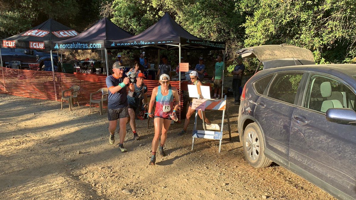 iRunFar's tweet photo. Kaytlyn Gerbin is fourth at mile 79.8 (+29:45). She looks fresh and in hunting mode. #WS100 https://t.co/RmNrRlkqCu