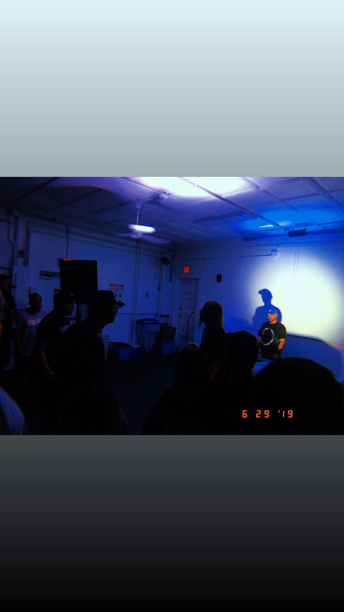 mattcchris's tweet photo. Tour is fun

#HauntedGardensTour https://t.co/psUaQSgGLQ