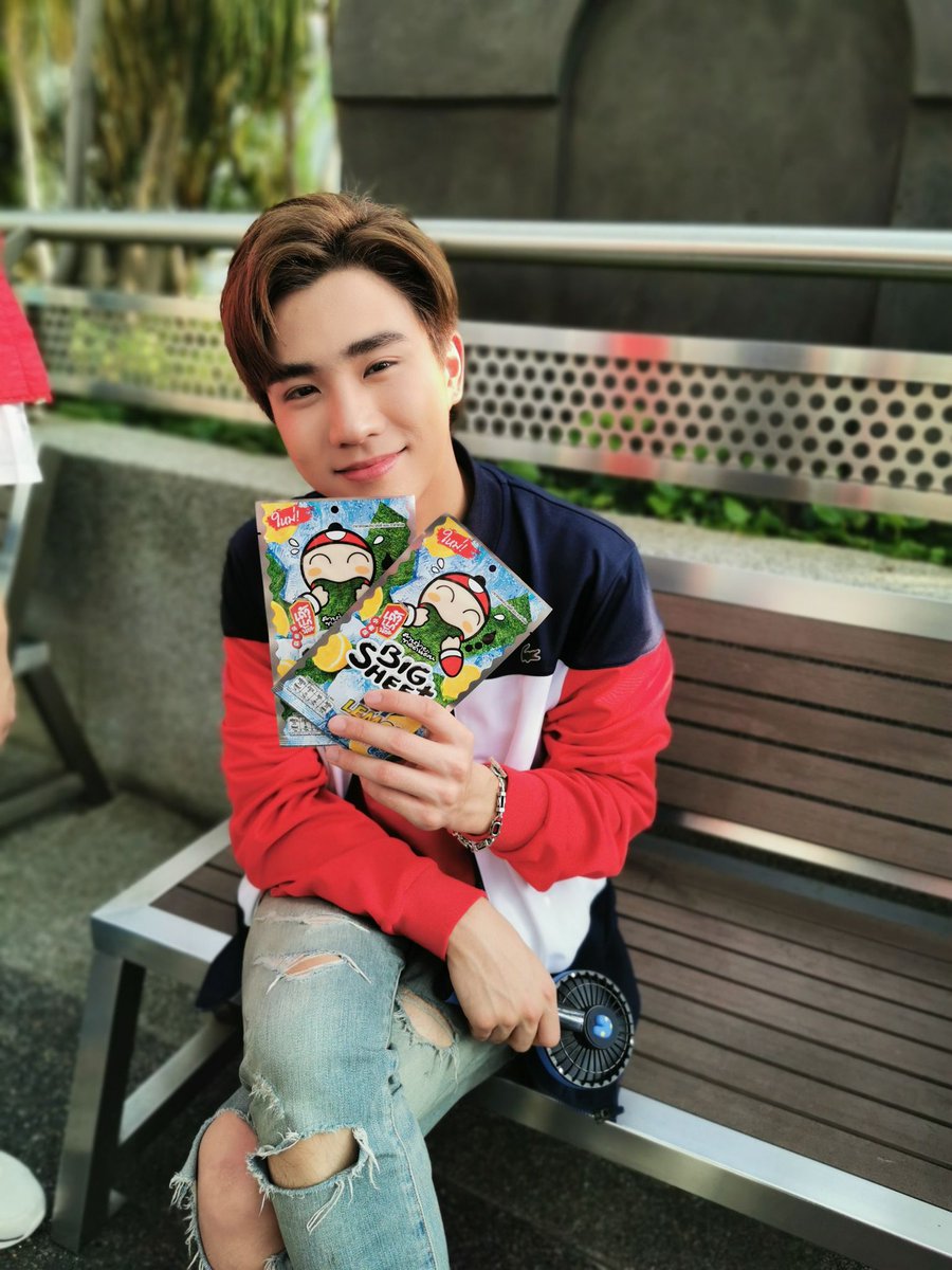 taokaenoi_club's tweet photo. #TKNxRWSentosaxQETourD2 ใหม่ Icylemon หาซื้อได้แล้วที่ แม็คโคร พร้อม กิจกรรมที่จะทำให้คุณคูลลล #Comingsoon https://t.co/mwZbKjumBw