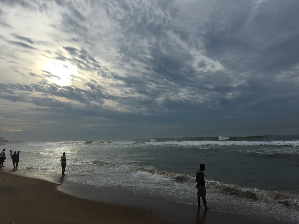 rseshu1's tweet image. #Beachtimes #Earlyhours Awesome 😎 @ChetanaSeshu