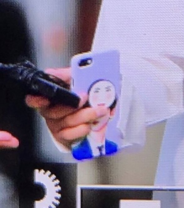 joyfuldays_787's tweet photo. これはもしやドンハン先輩…？😂 https://t.co/9VwOSsBfOm