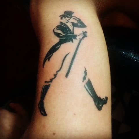 NikkiOnDaBeach's tweet photo. Would you ever get a tattoo of your favorite spirit logo? #DiageoRep #JohnnieWalker #Tattoo #Art #Wow #BrandLoyalty #Cheers #KeepWalking https://t.co/goYylNQncV