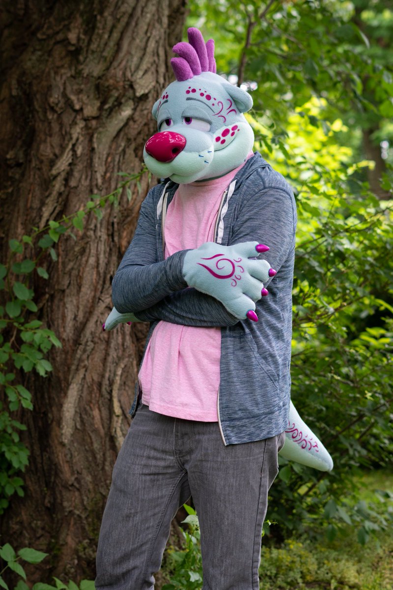 thedealersden.com/listing/toony-… My otter partial is still up for auction! I can deliver it at AC if the winner is going!