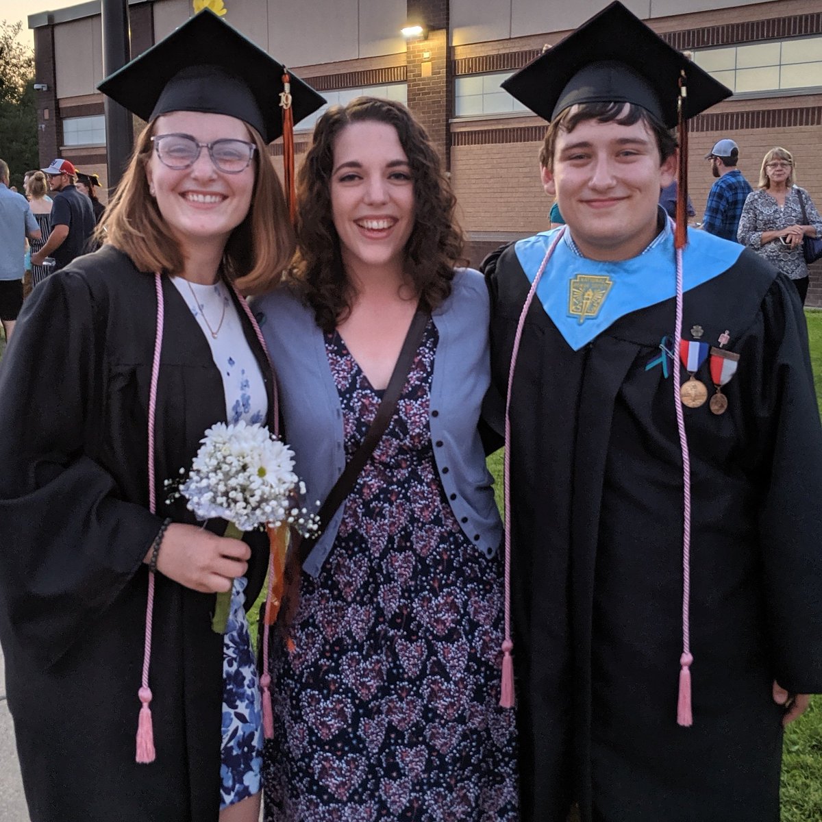 whsacappella's tweet photo. #graduates https://t.co/kDT8yVfNfX