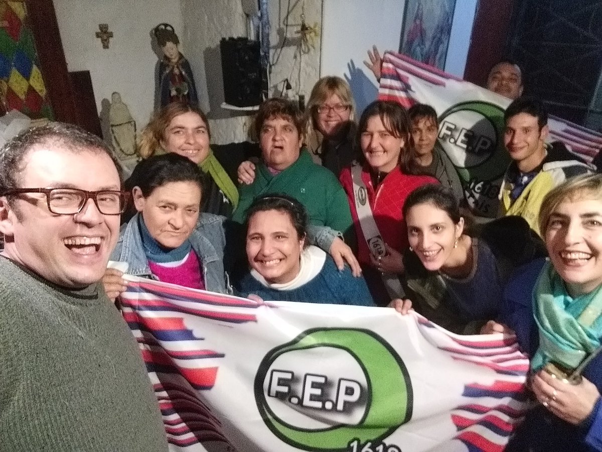 sebasti51491682's tweet photo. Parte del Equipo de F.E.P que trabajará en la Elecciones de mañana. #ElNuevoImpulso #MaestroCamacho #fep #Lista1618 #martinezpresidente #listazo #paraganarhayquevotar #4FA #DanielMartinezPresidente https://t.co/z2kuijAheT