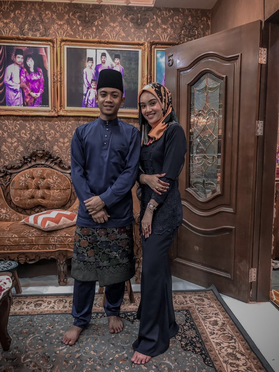 ggrsln's tweet photo. Org dah kahwin biasa #husbandside so kita belum lagi #bfside 🤪 haha Happy Eid Mubarak to all Muslims🕌 https://t.co/liqJ1A5W1P